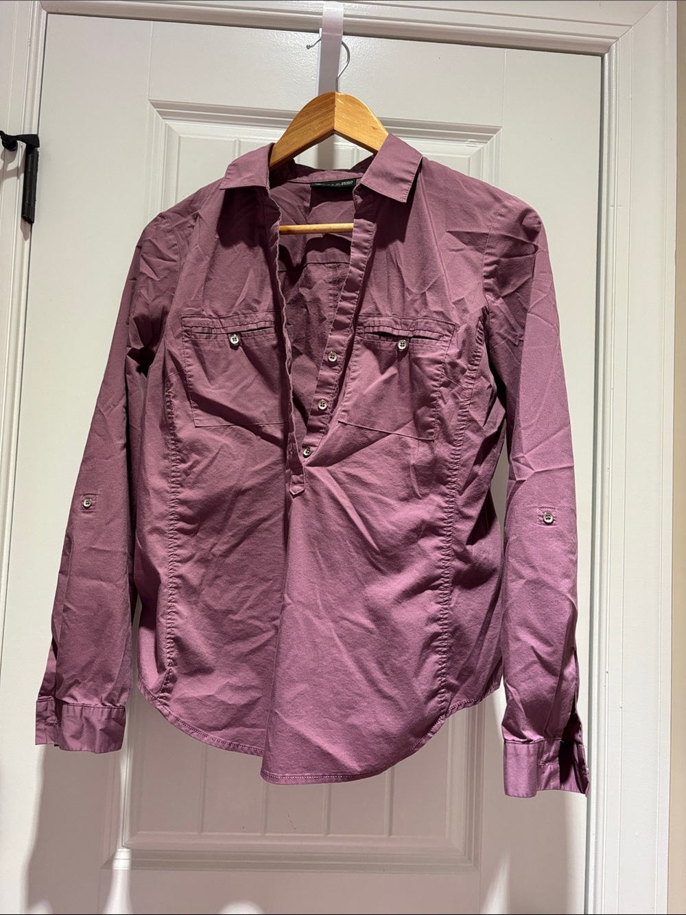 New York & Company Mauve Button-Front Long Sleeve Blouse